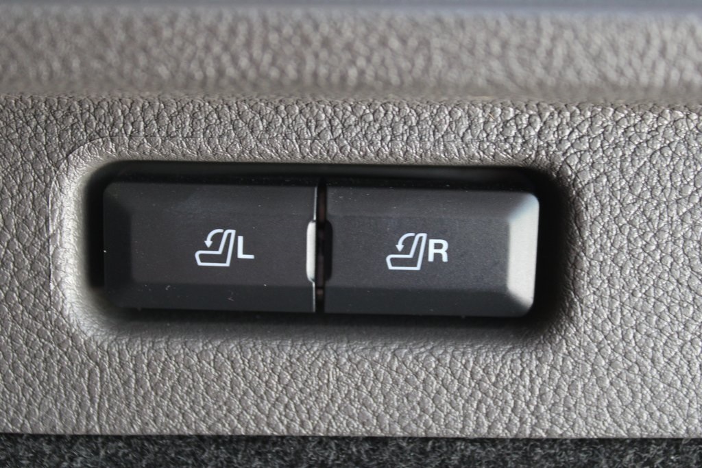 Used 2021 Lincoln Corsair FWD SUV for sale #SX1404 - photo 14