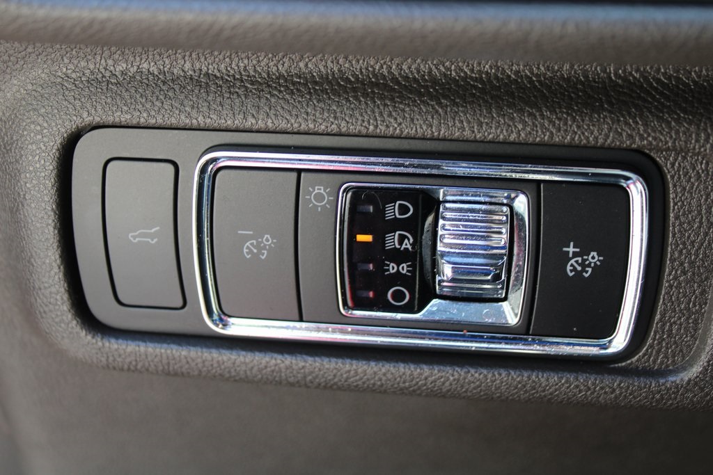Used 2021 Lincoln Corsair FWD SUV for sale #SX1404 - photo 23