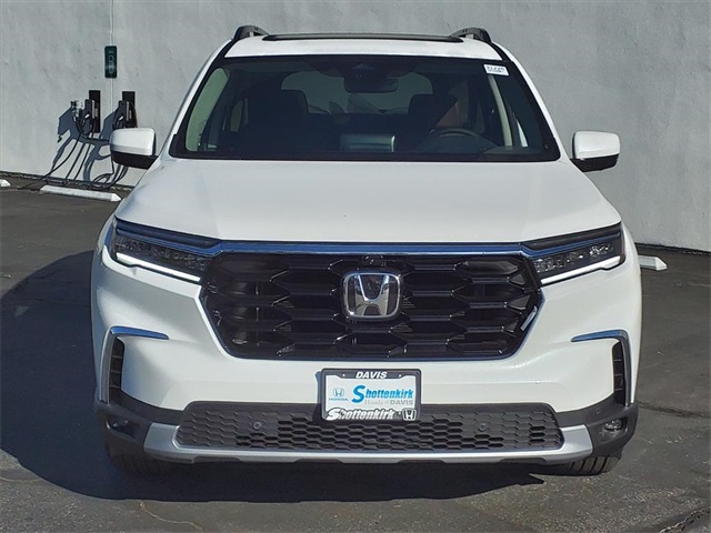 New 2025 Honda Pilot SUV