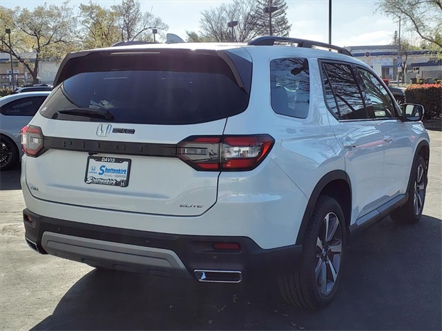 New 2025 Honda Pilot SUV