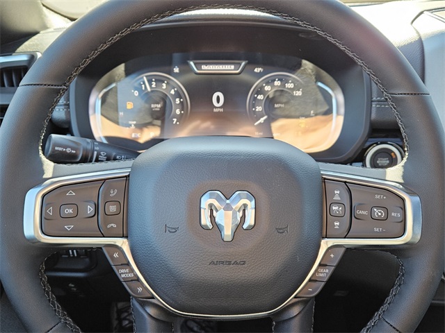 2026 Ram 1500 Laramie Crew Cab 4x4 5'7" Box