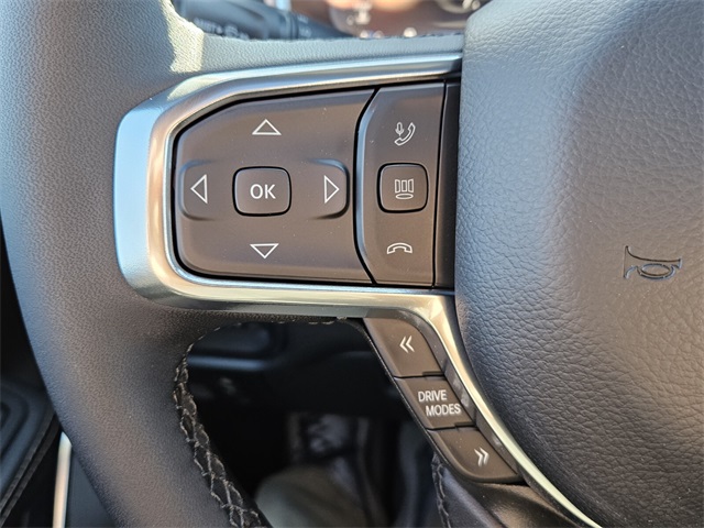 2026 Ram 1500 Laramie Crew Cab 4x4 5'7" Box