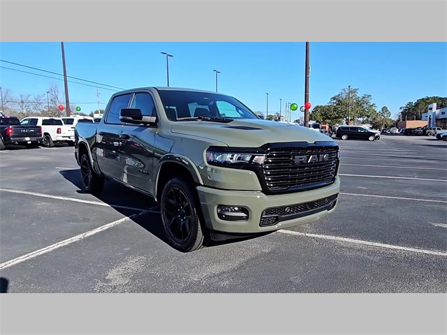2026 Ram 1500 Laramie Crew Cab 4x4 5'7" Box