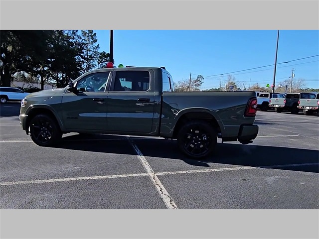 2026 Ram 1500 Laramie Crew Cab 4x4 5'7" Box