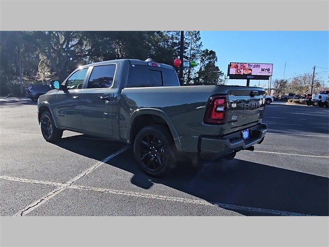 2026 Ram 1500 Laramie Crew Cab 4x4 5'7" Box