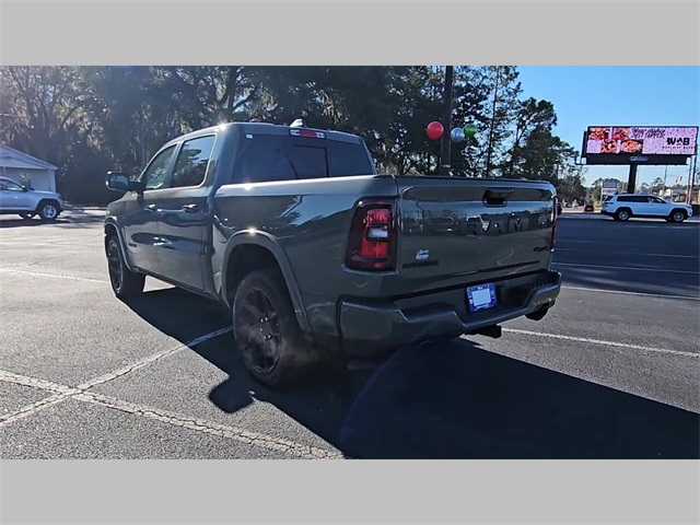 2026 Ram 1500 Laramie Crew Cab 4x4 5'7" Box