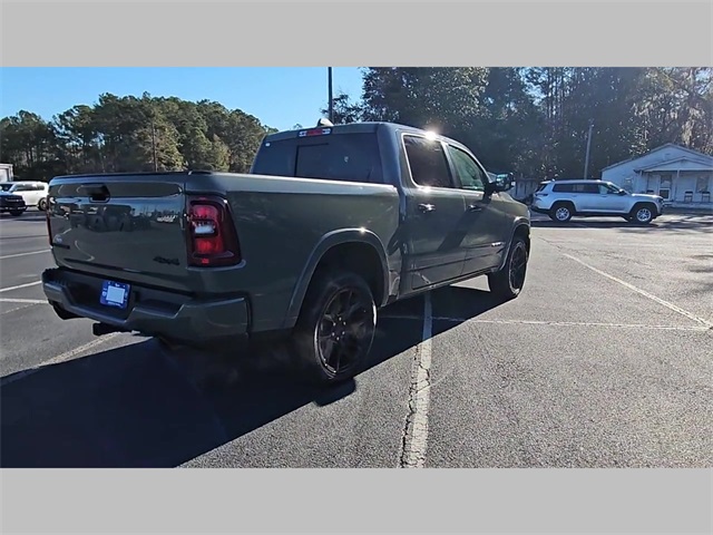 2026 Ram 1500 Laramie Crew Cab 4x4 5'7" Box