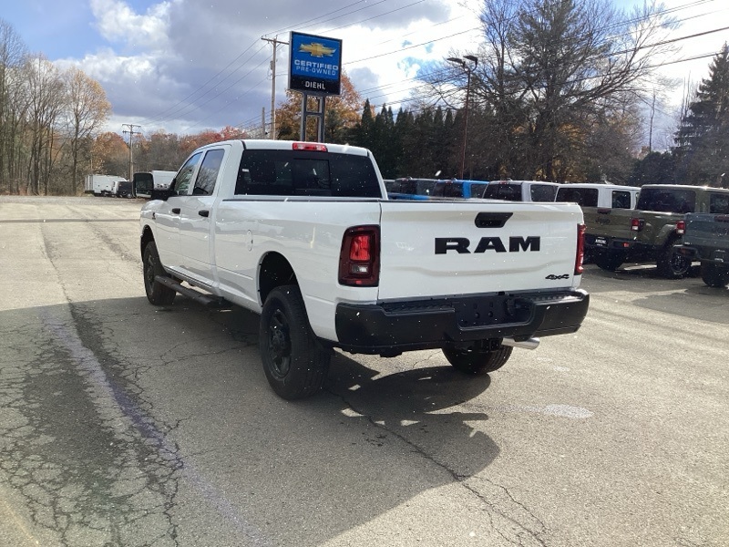 2026 Ram 3500 Tradesman photo 2