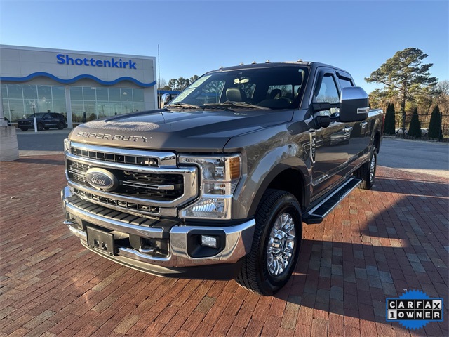 2022 Ford F-250 Super Duty Lariat's photo