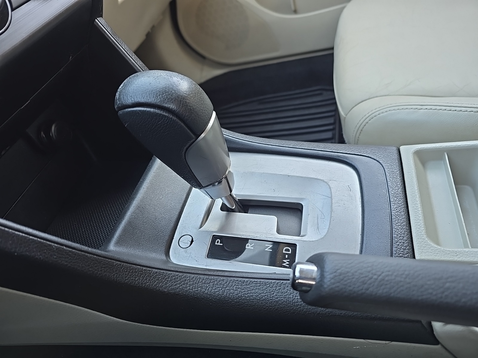 used 2013 Subaru XV Crosstrek car, priced at $10,000