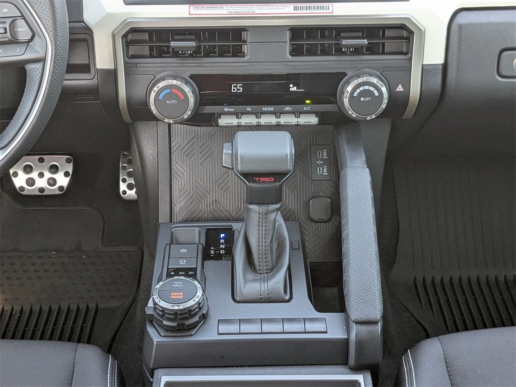 2024 Toyota Tacoma TRD Sport photo 12