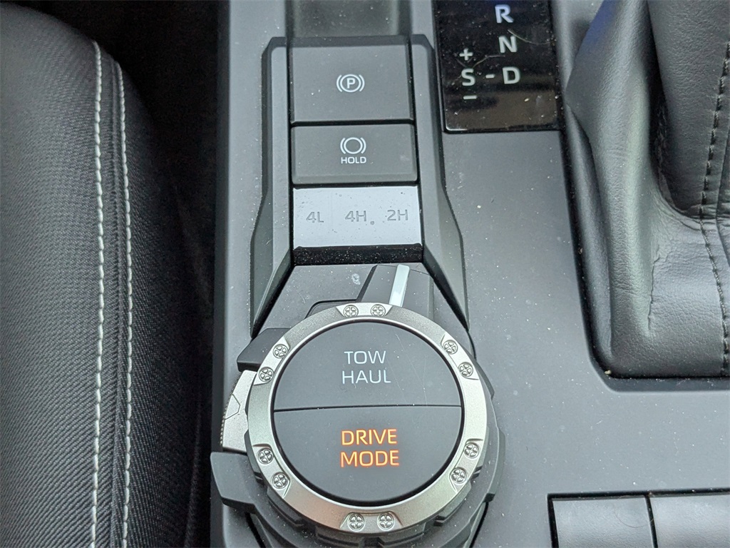 2024 Toyota Tacoma TRD Sport photo 14