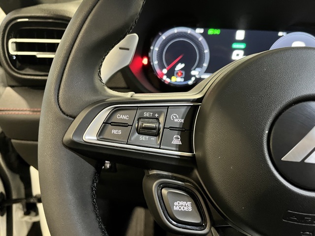 2024 Dodge Hornet R/T photo 6
