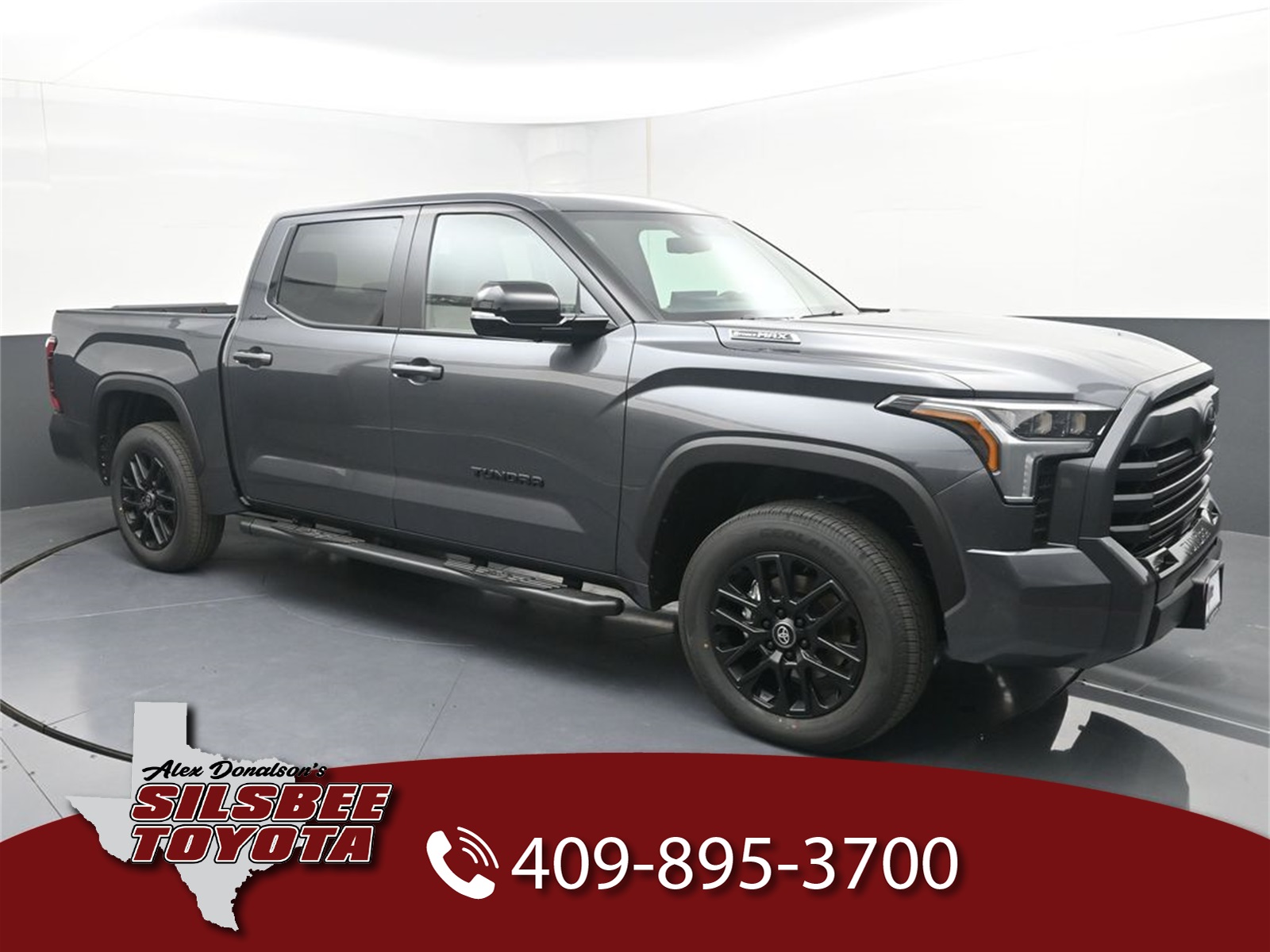 2026 Toyota Tundra Limited's photo