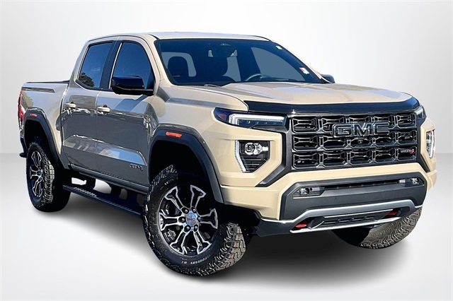 2024 GMC Canyon AT4's photo