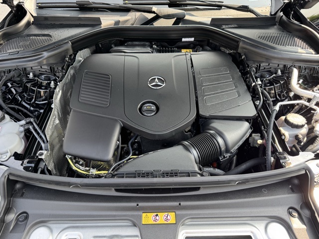 2025 Mercedes Benz GLC 350e 4MATIC photo 10