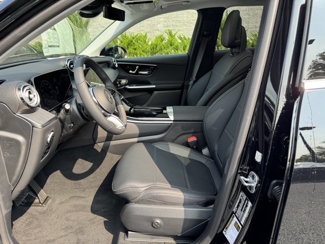 2025 Mercedes Benz GLC 350e 4MATIC photo 12