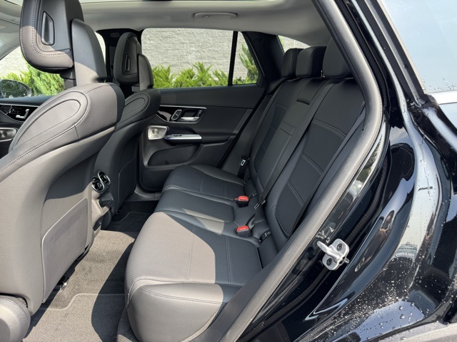 2025 Mercedes Benz GLC 350e 4MATIC photo 13