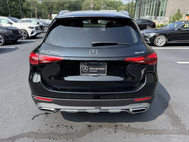 2025 Mercedes Benz GLC 350e 4MATIC photo 4