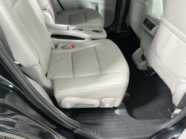 used 2018 Toyota Highlander car, priced at $17,955