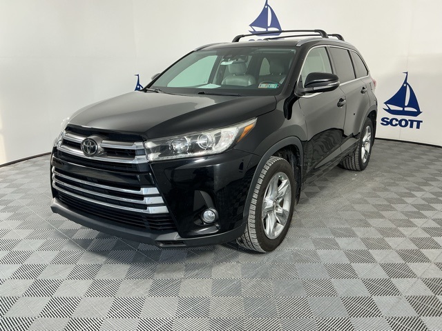 used 2018 Toyota Highlander car, priced at $17,955