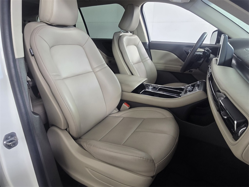 used 2023 Lincoln Aviator car, priced at $39,998