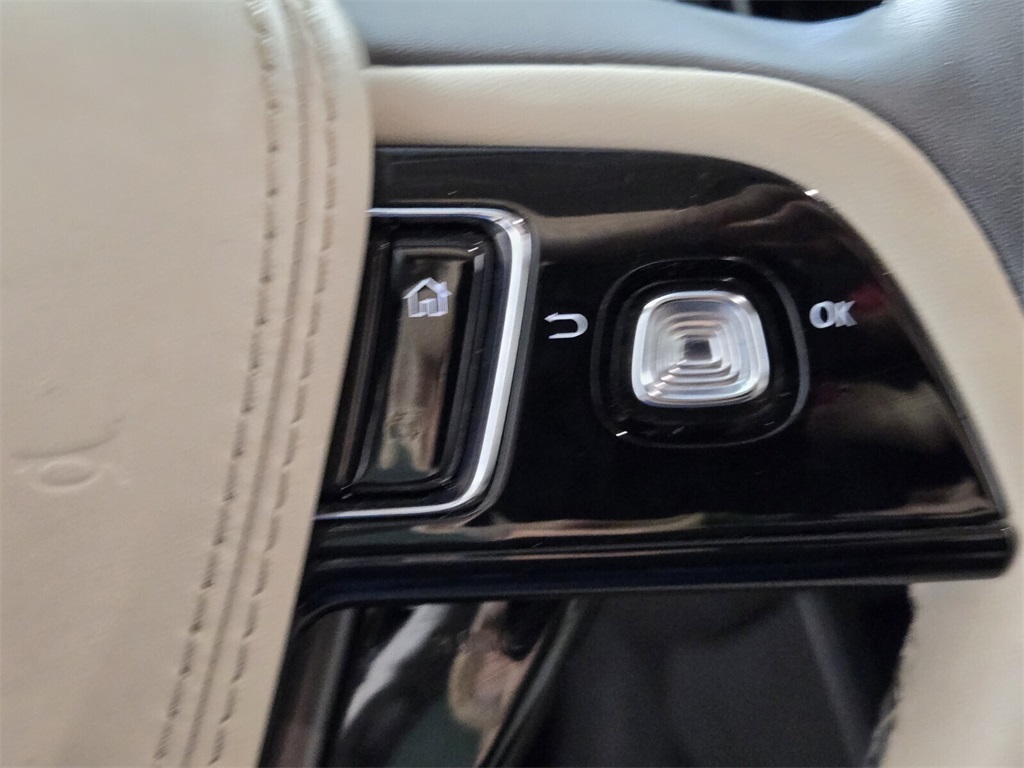 used 2023 Lincoln Aviator car, priced at $39,998