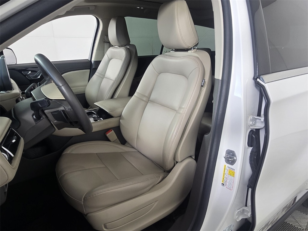 used 2023 Lincoln Aviator car, priced at $39,998