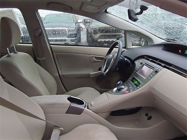 used 2015 Toyota Prius car, priced at $11,400