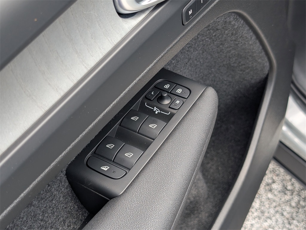XC40 B5 Plus