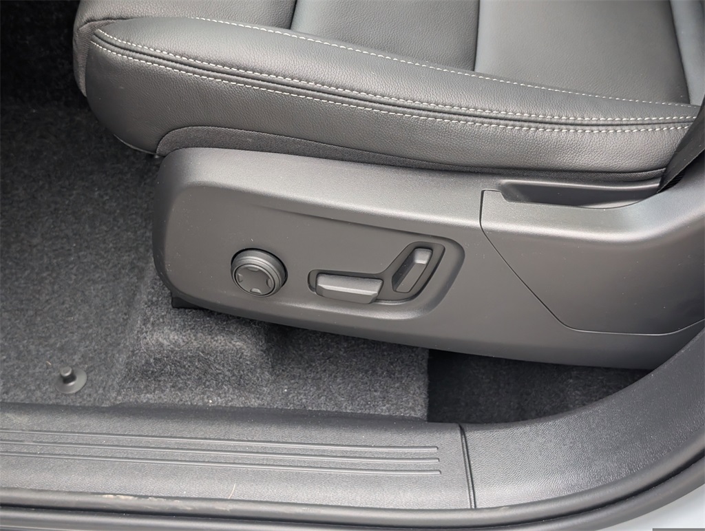 XC40 B5 Plus