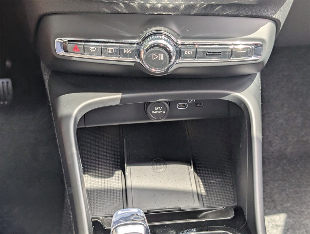 XC40 B5 Plus