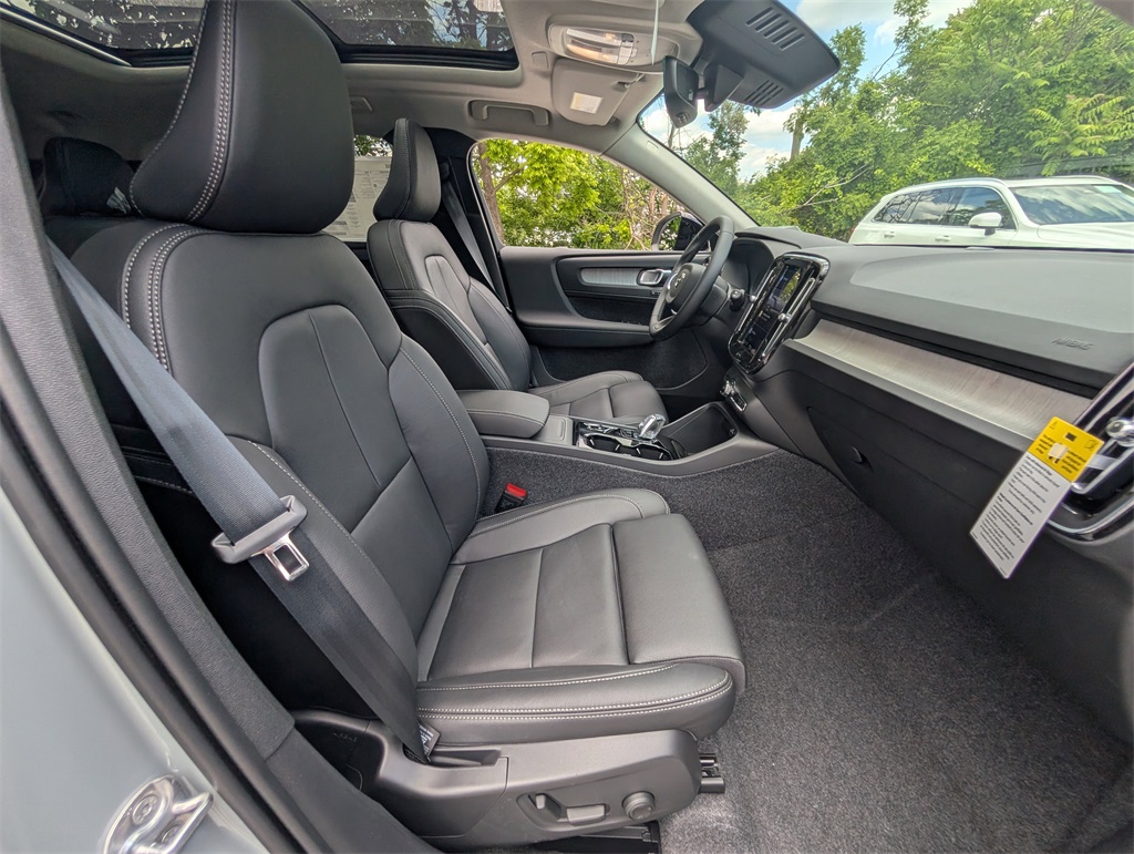 XC40 B5 Plus