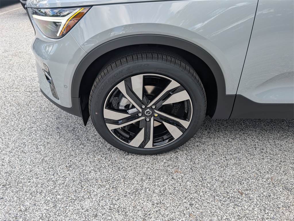 XC40 B5 Plus