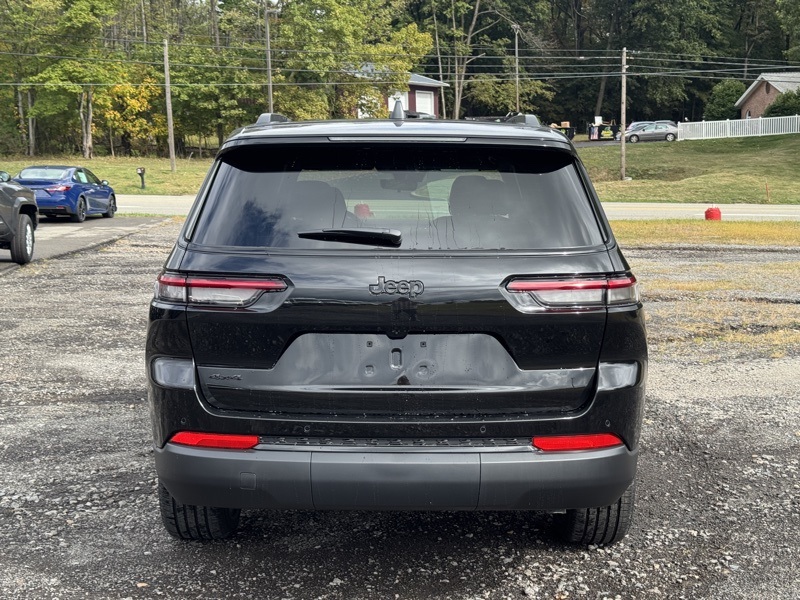 2025 Jeep Grand Cherokee Altitude X photo 3