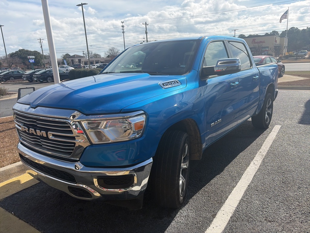 2024 RAM Ram 1500 Pickup Laramie's photo