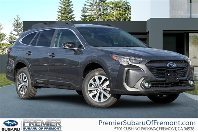 2025 Subaru Outback Premium's photo