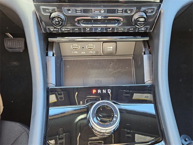 2025 Jeep Grand Cherokee L Laredo X 4x2