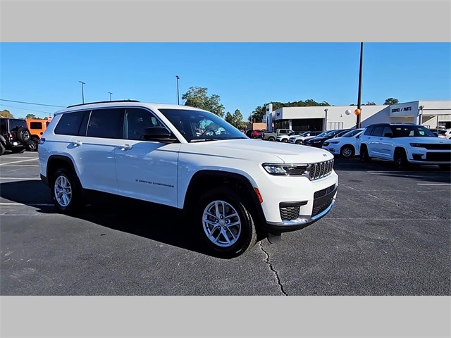 2025 Jeep Grand Cherokee L Laredo X 4x2