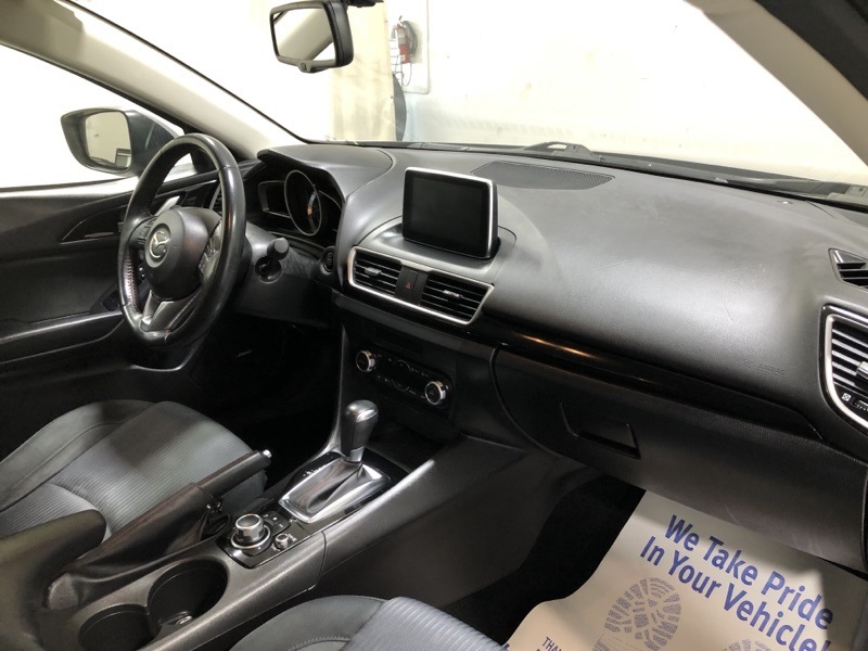 2016 Mazda Mazda3 Touring photo 12