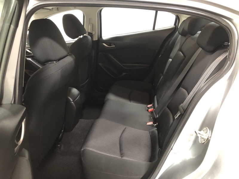 2016 Mazda Mazda3 Touring photo 13
