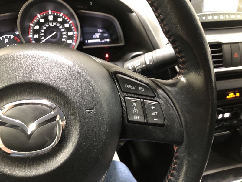 2016 Mazda Mazda3 Touring photo 19