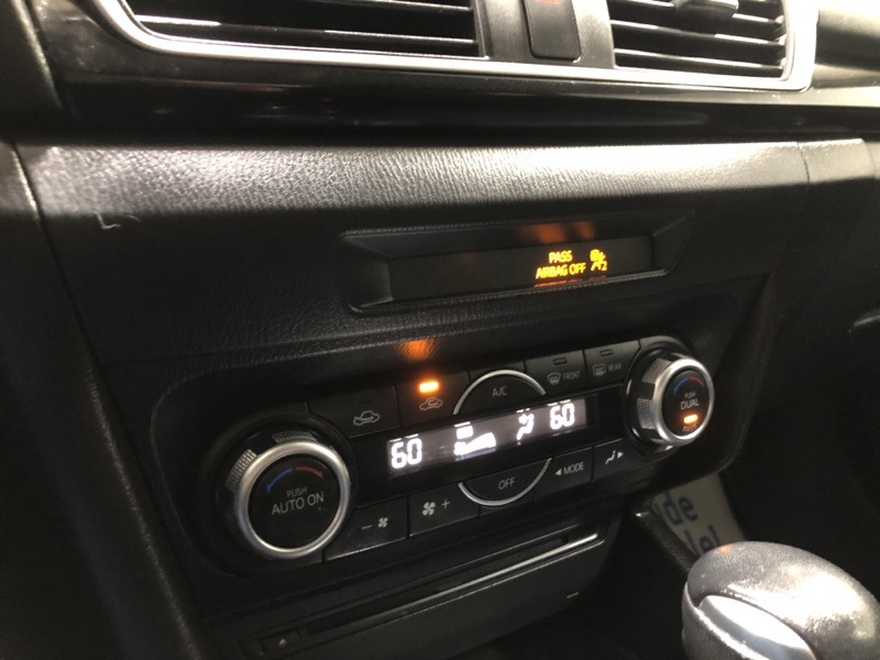 2016 Mazda Mazda3 Touring photo 24