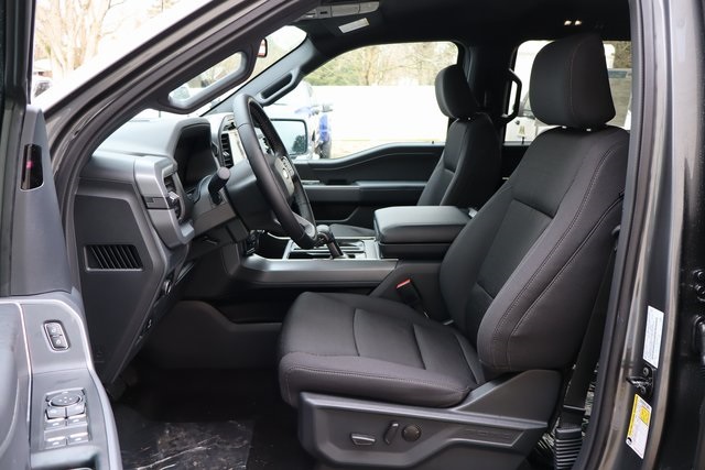 new 2025 Ford F-150 car, priced at $56,584