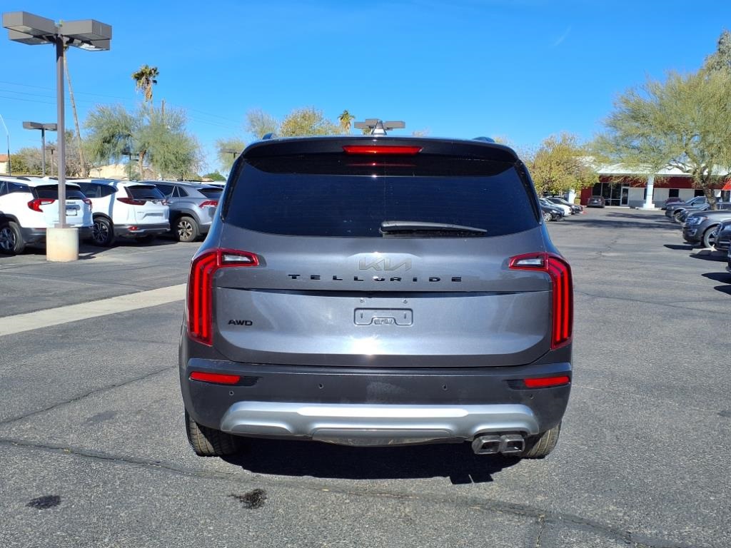 2022 Kia Telluride SX photo 2
