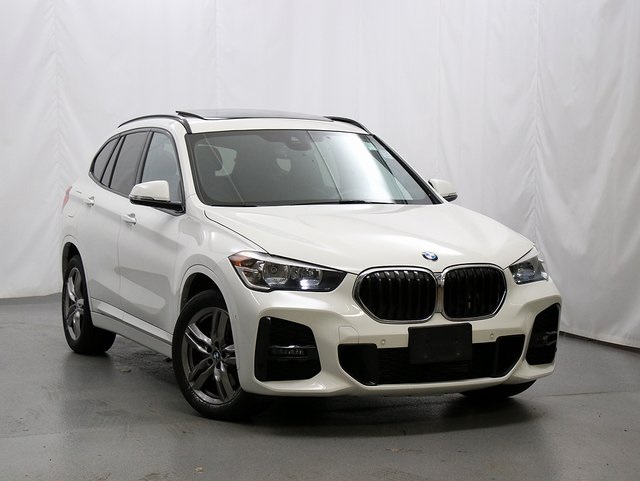 2021 BMW X1 28i's photo