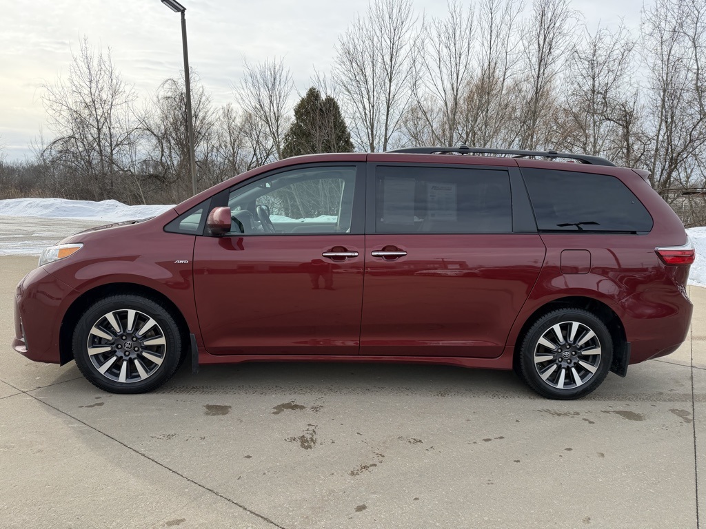 used 2019 Toyota Sienna car, priced at $25,903