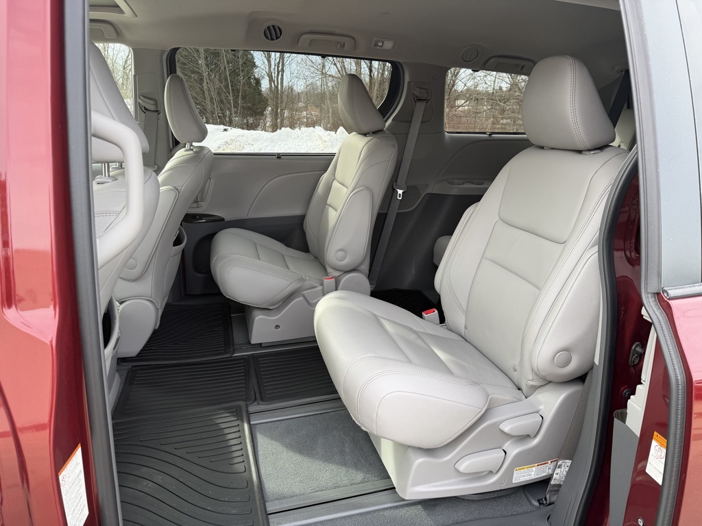 used 2019 Toyota Sienna car, priced at $25,903