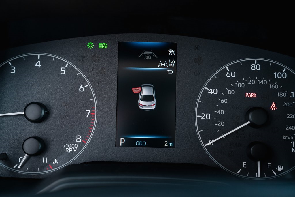 2025 Toyota Corolla LE photo 14