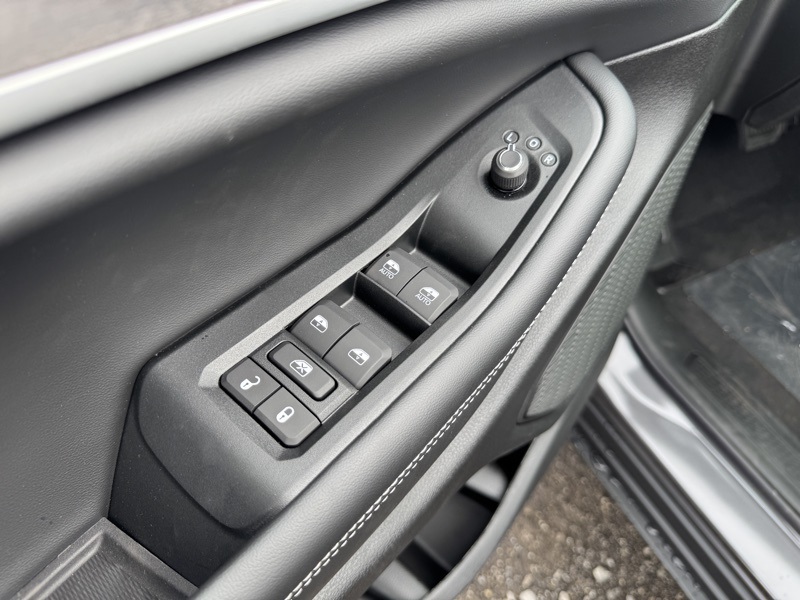 2025 Jeep Grand Cherokee Limited photo 10